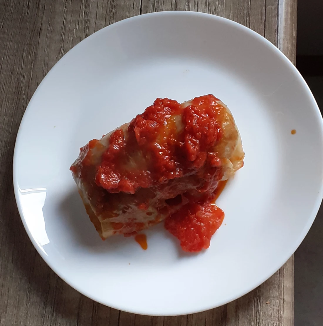 gołąbki w sosie pomidorowym