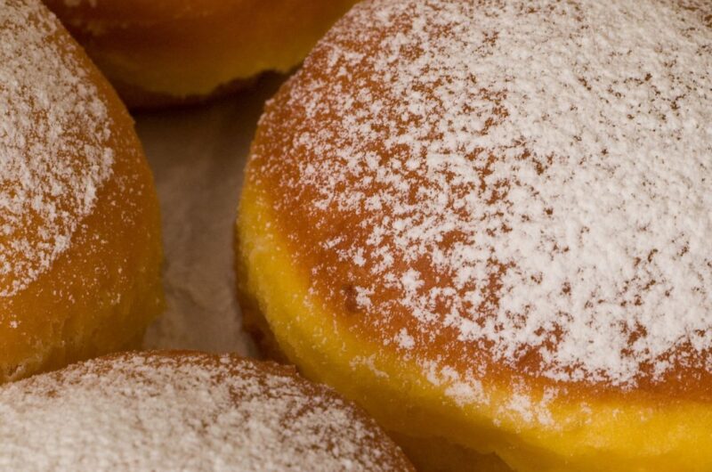 Tradycyjne pączki na Tłusty Czwartek