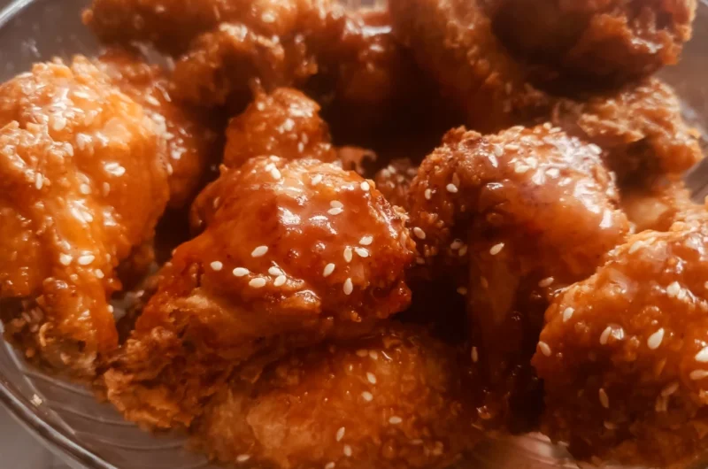 hot wings w glazurze sriracha