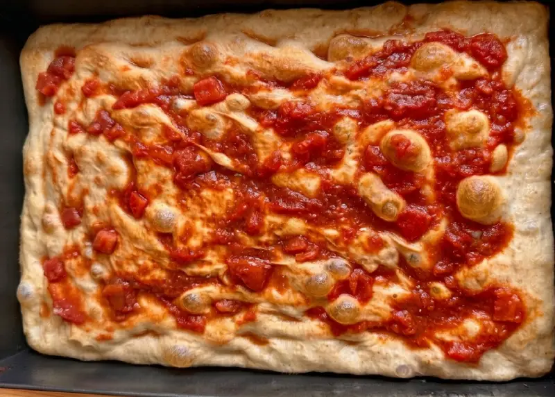 pizza detroit style sos pomidorowy pizza detroit przepis